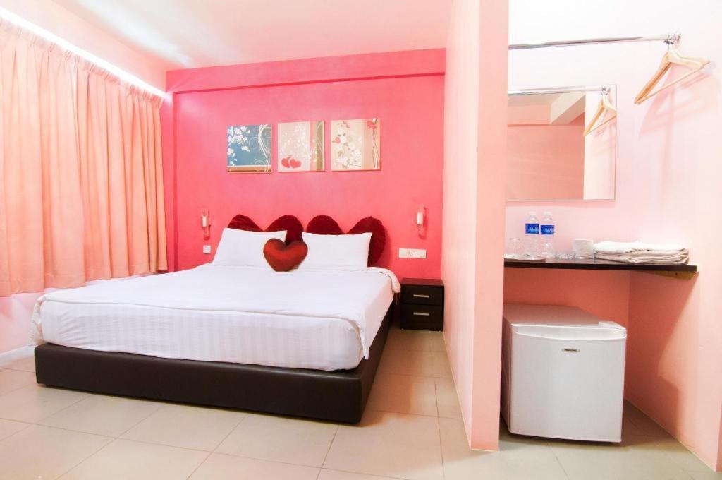 Pice Hotel Bukit Mertajam Exterior photo
